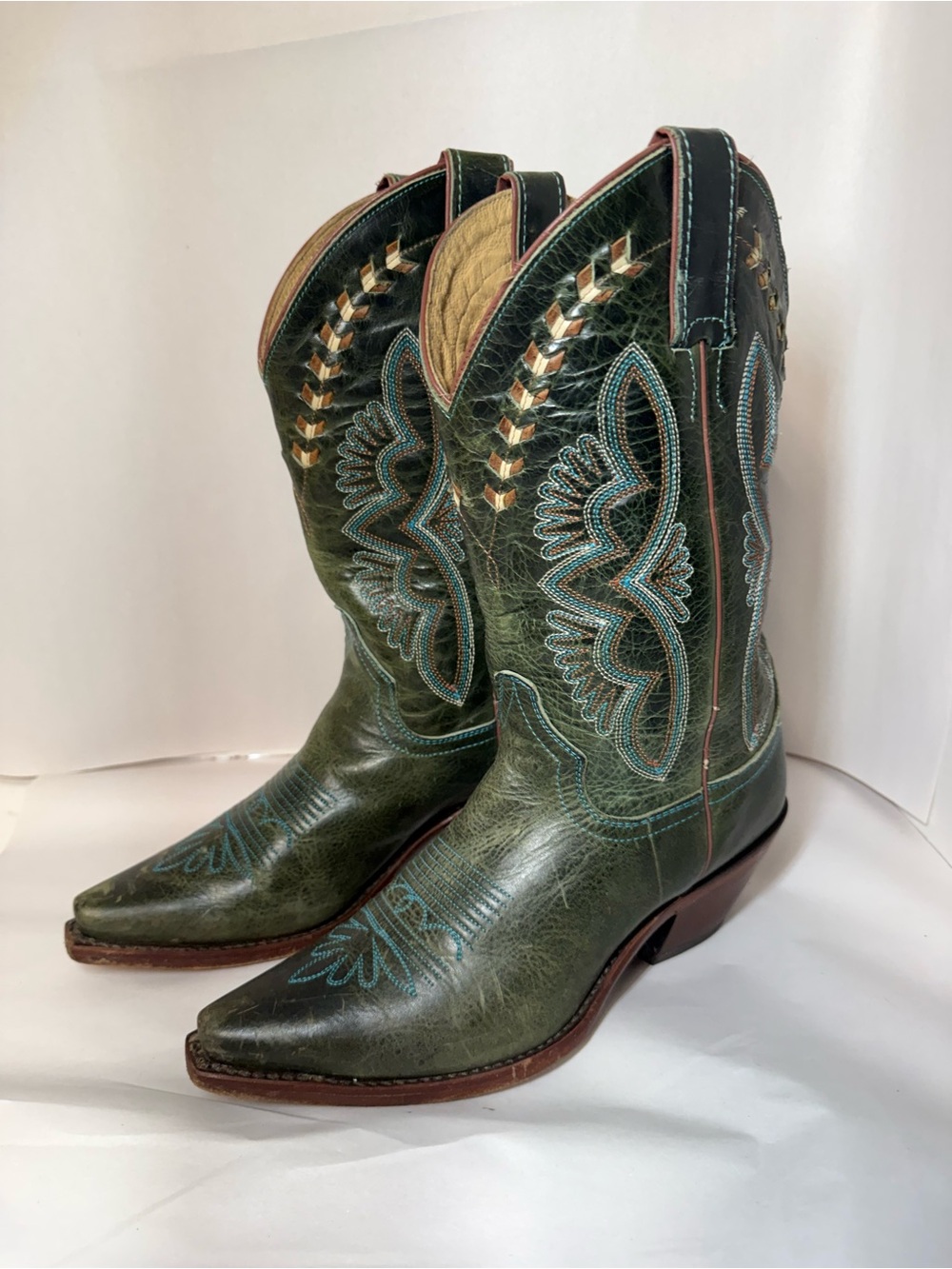 Justin Boots Tan Leather Cowboy Boots with Teal Stitching - Picture 2 of 11
